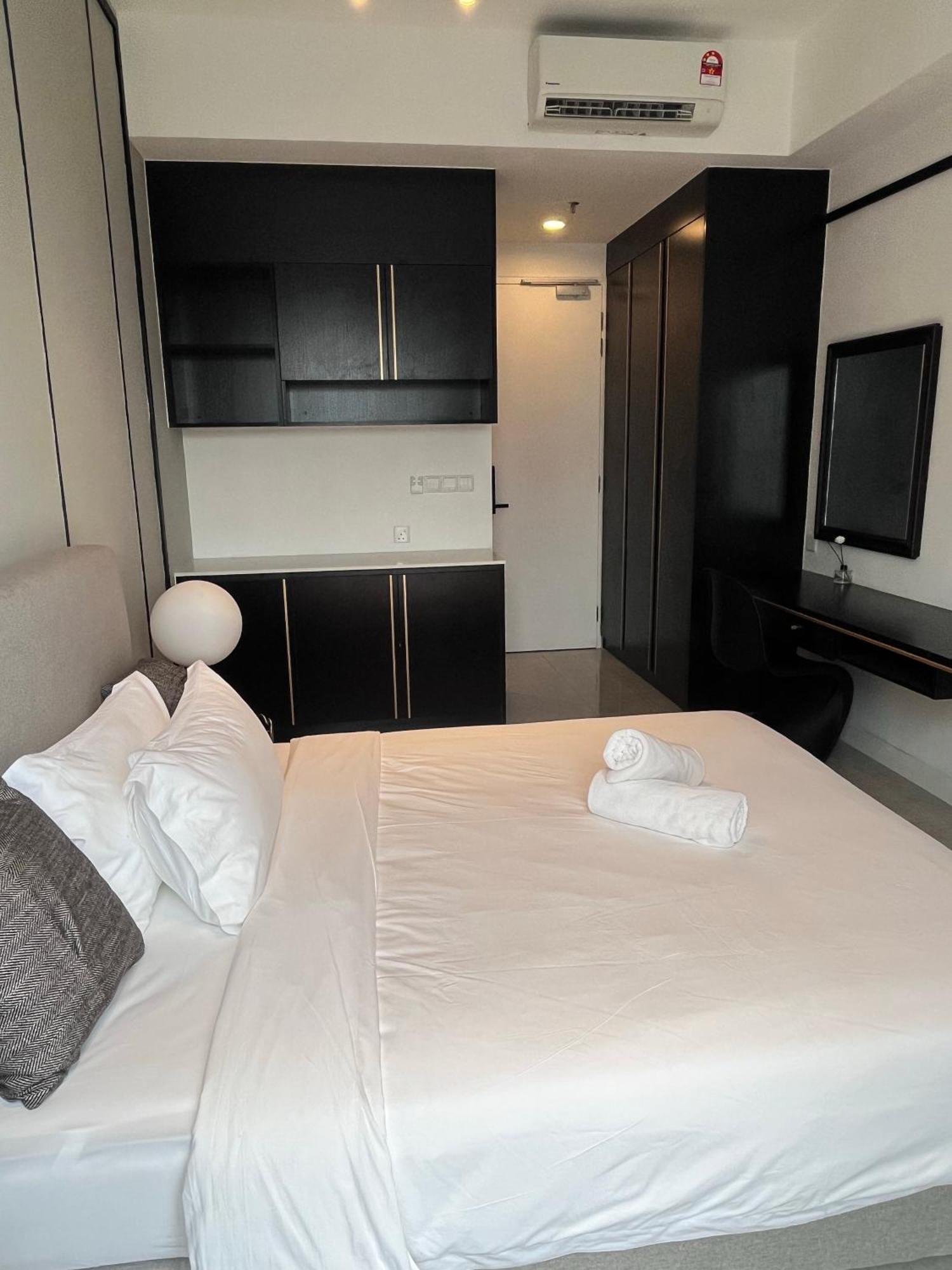 Axon Residence At Pavilion Klcc Kl Tower View By Kimiro Куала Лумпур Екстериор снимка